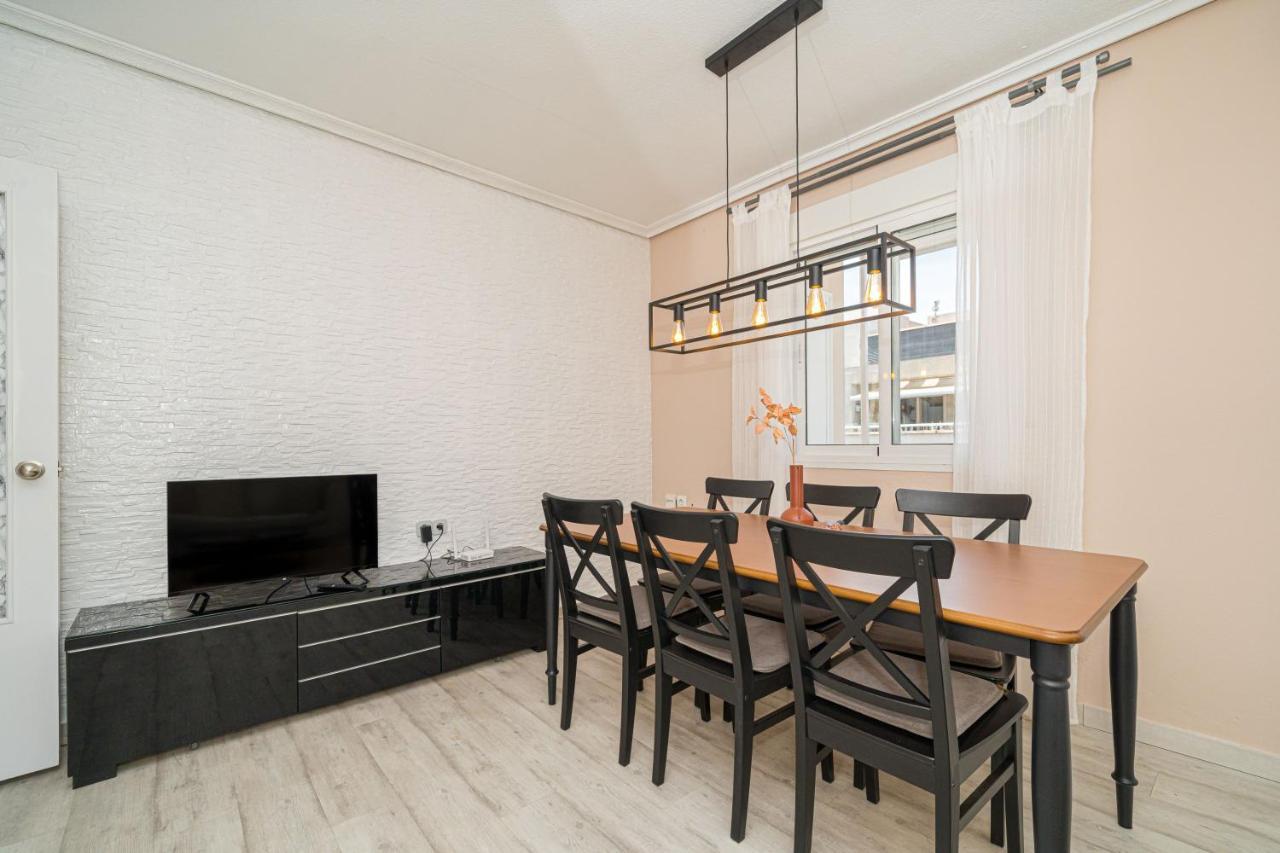 Casa Terra: Apartment 50 Meters From The Beach Торевьиа Экстерьер фото