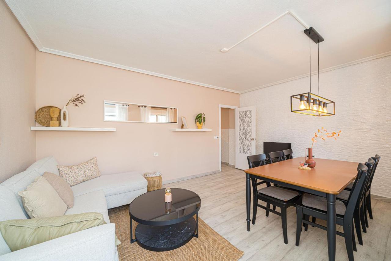 Casa Terra: Apartment 50 Meters From The Beach Торевьиа Экстерьер фото